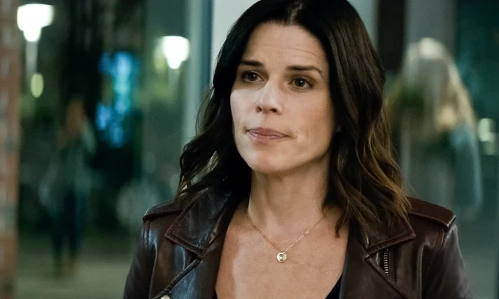 Neve Campbell jpg