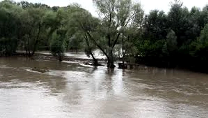 
    Avertizare cod galben de inundaţii pe râuri din judeţele Maramureş, Satu Mare şi Bistriţa-NăsăudFoto Click!  