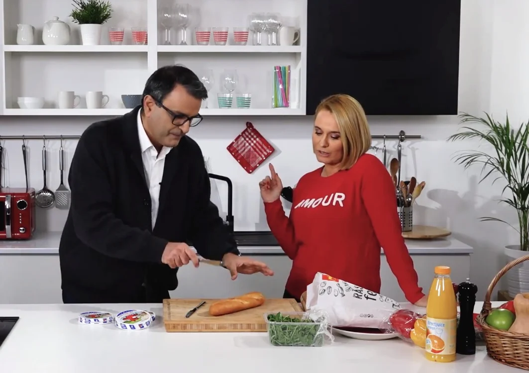 Lucian Mindruta si Andreea Esca show culinar emisiune de interviuri online jpeg