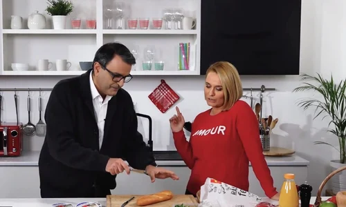 Lucian Mindruta si Andreea Esca show culinar emisiune de interviuri online jpeg