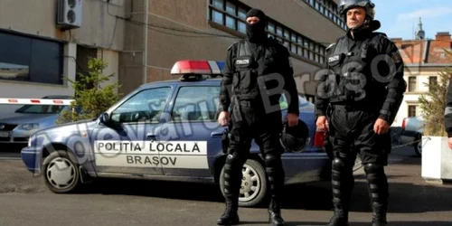 Suspecţii au fost prinşi de poliţiştii locali