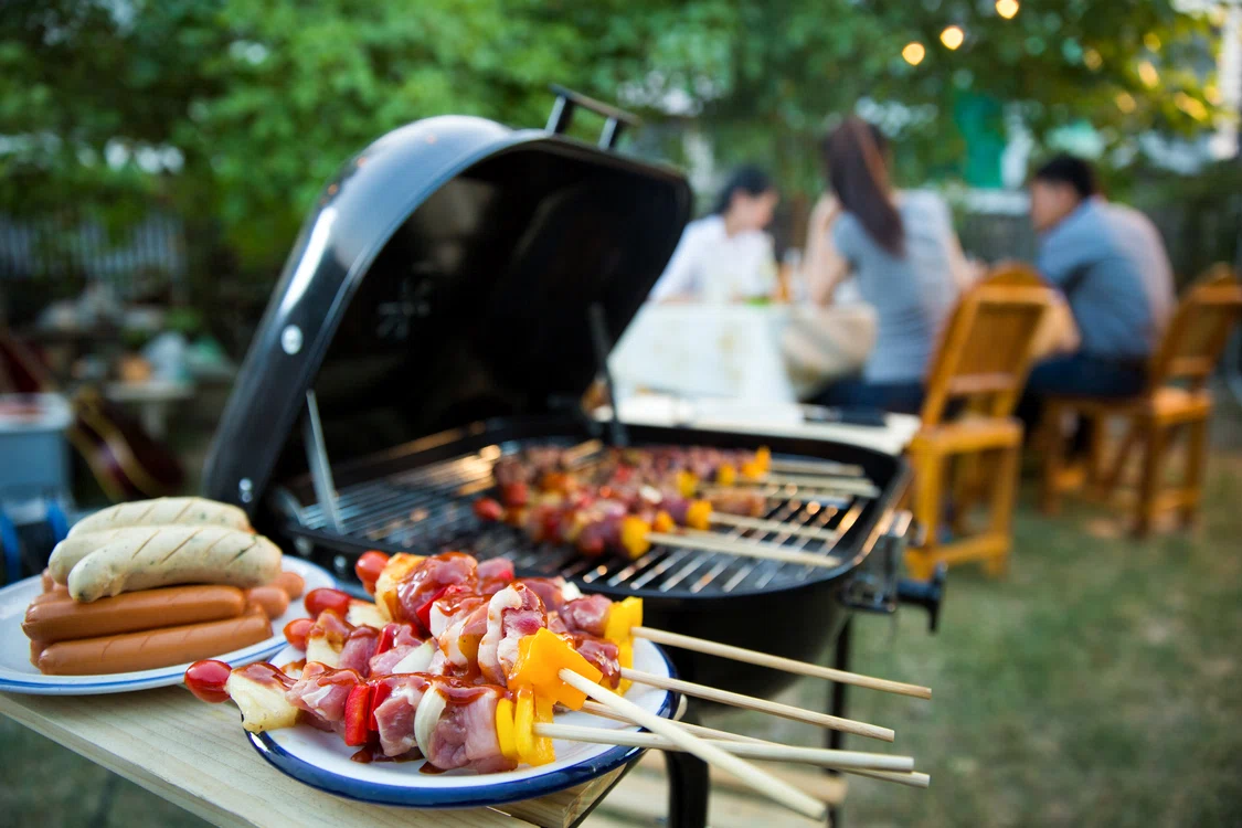 1 gratar picnic carne friptura shutterstock 404044714 jpg jpeg