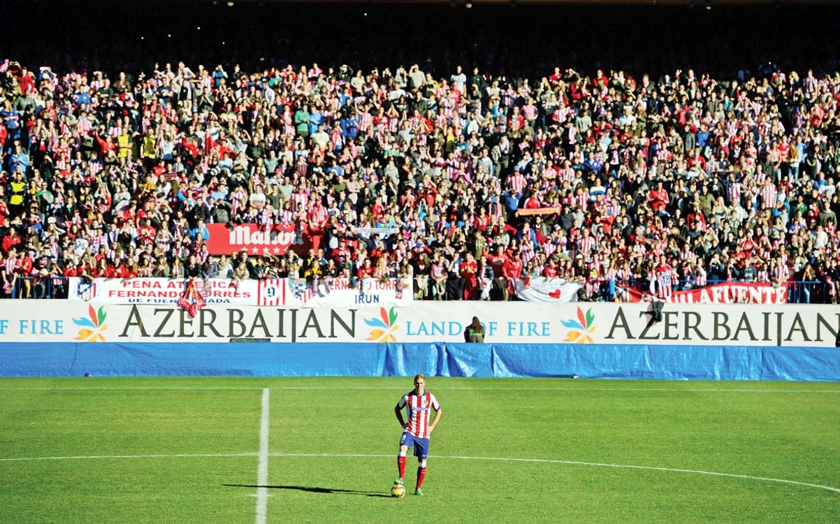 Un stadion arhiplin  l-a primit cu braţele  deschise pe  Fernando Torres 
