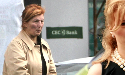 cub ioana basescu png