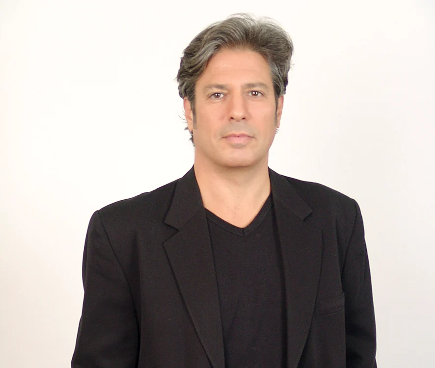 „Neîncrederea în presă e ca votul în necunoştinţă de cauză“   interviu cu jurnalistul Nicolas DON jpeg