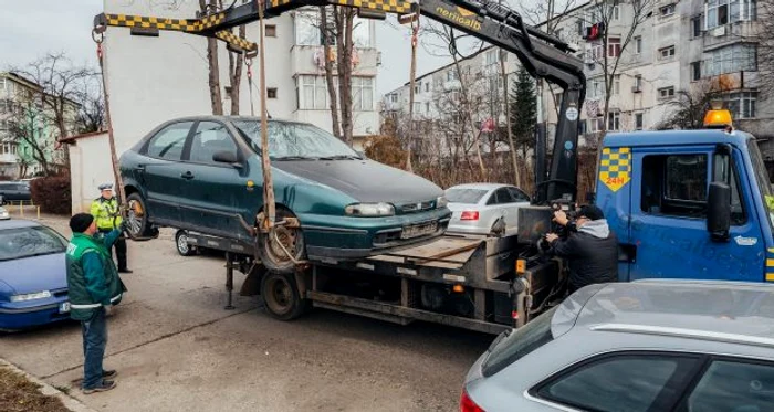 
    Mașinile abandonate în sectorul 1 urmează să fie ridicate  