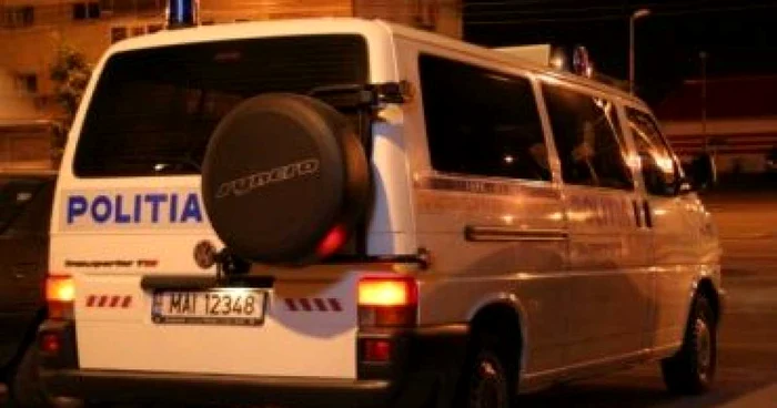 Tânărul s-a ales cu dosar penal