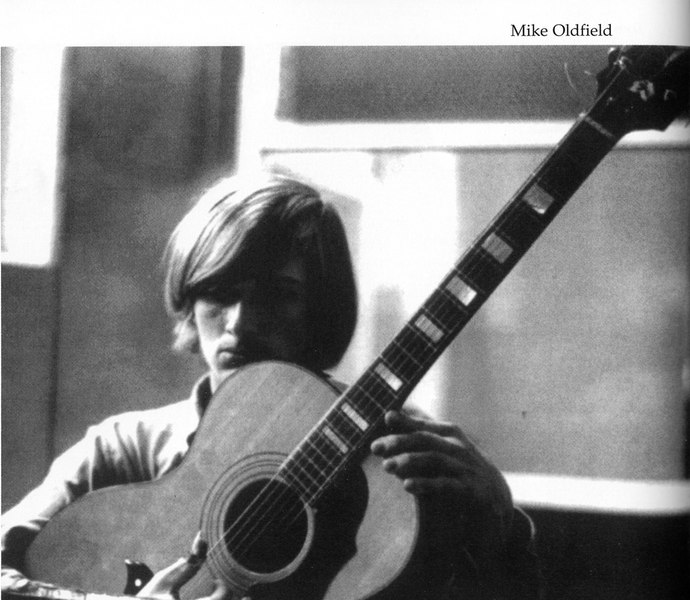 Mike Oldfield –  „ Tubular Bells“