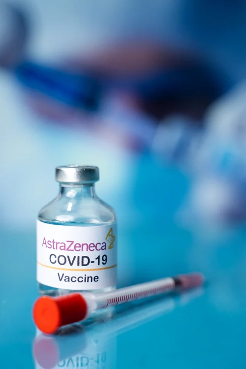 
    Românii  s-au vaccinat până acum  cu Pfizer  