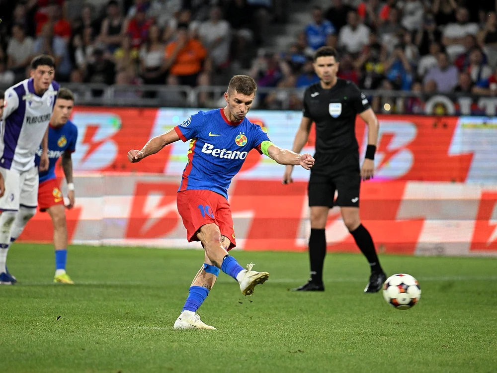Tănase a concretizat lovitura de la 11 metri scoasă de Tavi Popescu  (Foto: sportpictures)