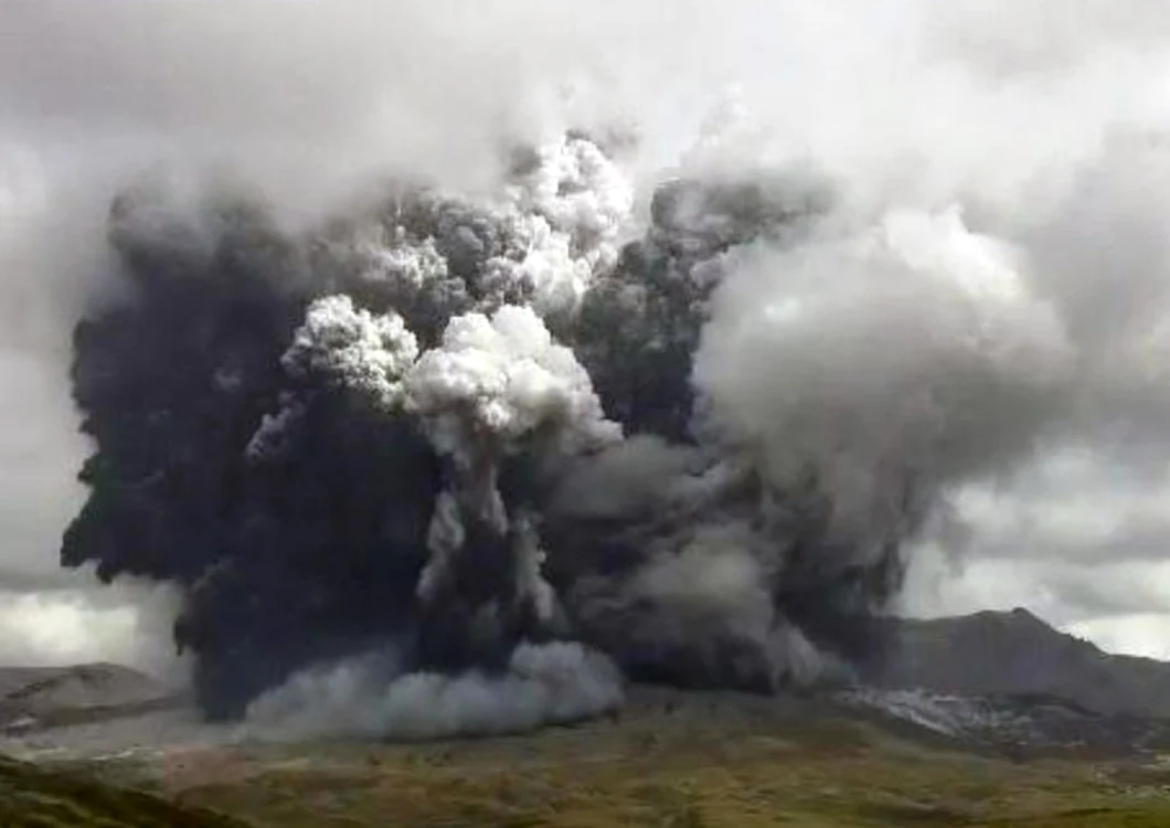 Japonia are mai mulți vulcani activi FOTO EPA EFE