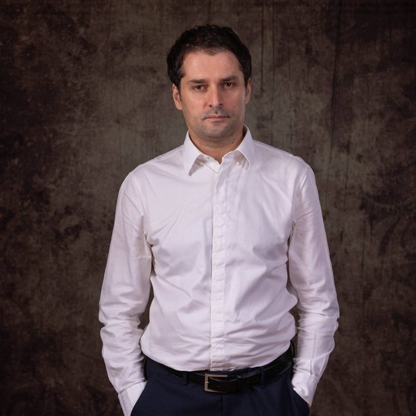 Reacții după anunțul lui Bolojan: „Până acum era un moft să înțelegi economie. Acum este obligatoriu”