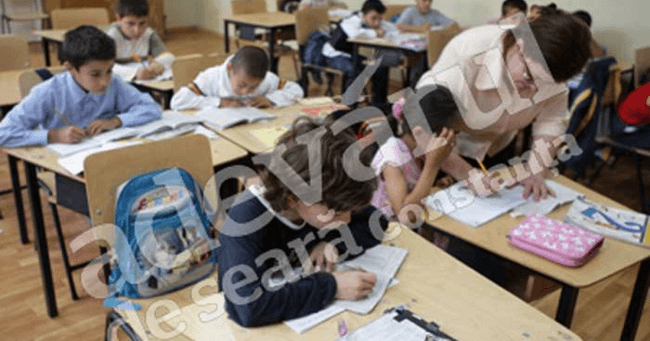 Calificativele elevilor vor fi comunicate părinţilor