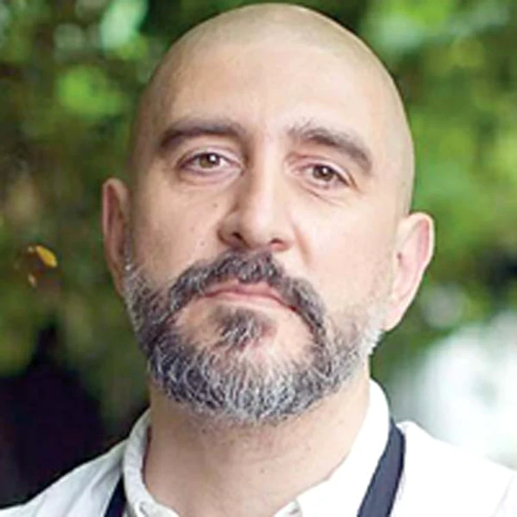 Răzvan Exarhu
