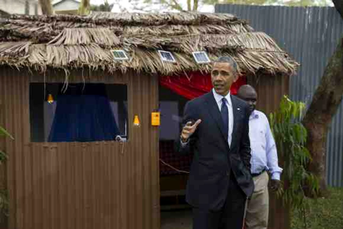 
    Barack Obama se află într-o vizită oficială în țara natală a tatălui săuFoto: AP  