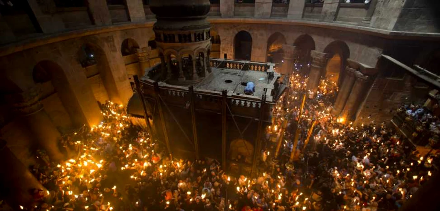 Biserica Învierii care adăposteşte Sfântul Mormânt, din Ierusalim. 30 aprilie 2016. FOTO AP