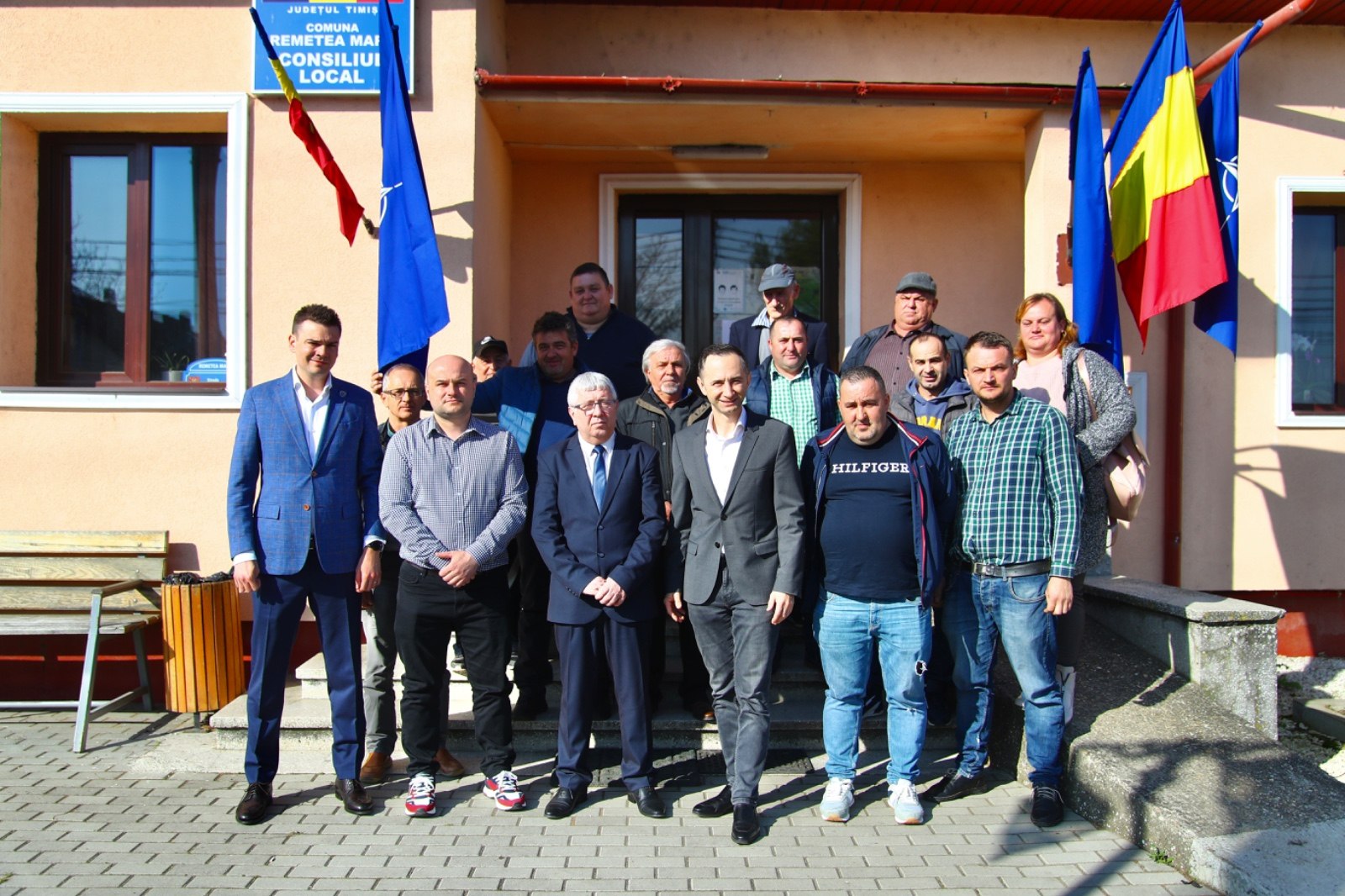 Mutarea politică în PNL Timiș: primarii se alătură partidului dominant. Mutarea politică în PNL Timiș: primarii se alătură partidului dominant.