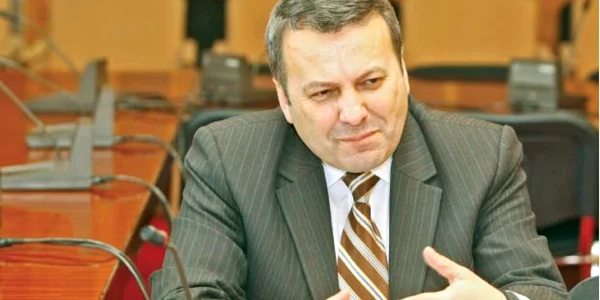 Gheorghe Ialomiţianu (52 de ani), deputat PDL de Braşov, a condus Ministerul Finanţelor între septembrie 2010 şi februarie 2012  
