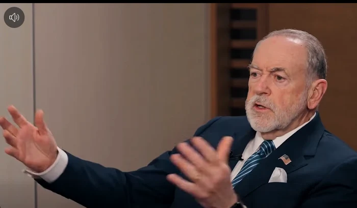 Afirmațiile lui Huckabee au stârnit controverse. FOTO Captură The Tucker Carlson Show