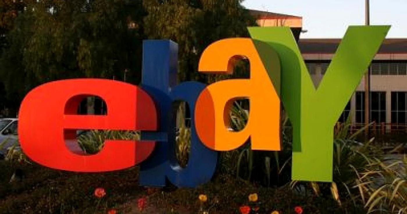 Compania eBay a vândut 65% din operatorul de telefonie online Skype (AFP)