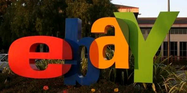 Compania eBay a vândut 65% din operatorul de telefonie online Skype (AFP)