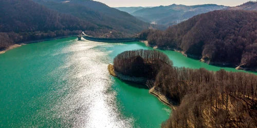 Lacul Paltinu de pe Valea Doftanei Foto Zig zag prin România Facebook