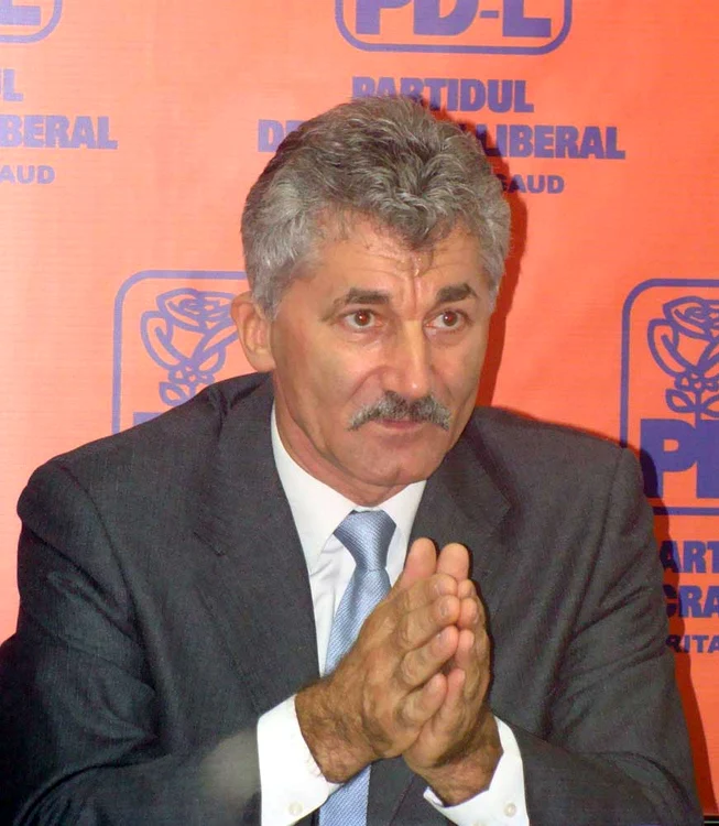 
    Liberalul Ioan Oltean doarme în patul său, au decis magistrații  