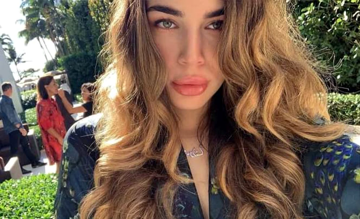 Ioana şi celebrul ei tată, Ion Ţiriac, care i-a fost alături anul trecut, la evenimentul caritabil de la Stejariifoto: Dorin Constanda