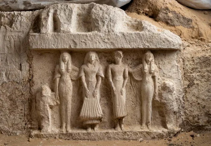 Un mormânt vechi de 3.000 de ani, descoperit în necropola Saqqara (foto: Facebook / Ministry of Tourism and Antiquities)