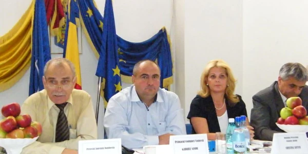 Patru ore în audienţă