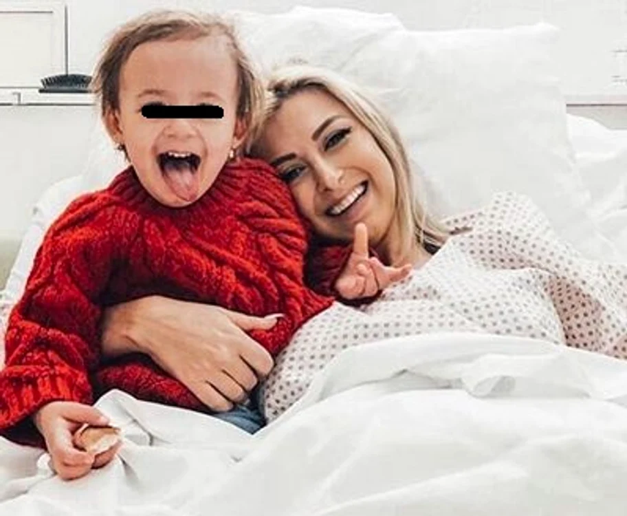 Fetițele Andreei Bălan își așteaptă mămica acasă Foto Instagram
