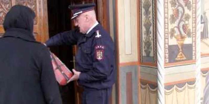 Bisericile vor fi verificate împotriva incendiilor