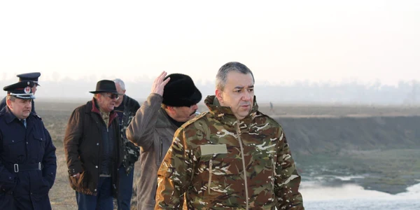 florin sinescu prefect suceava fantanele banesti. foto