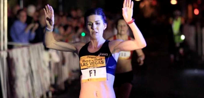 Nuţa Olaru a câştigat Maratonul din Las Vegas