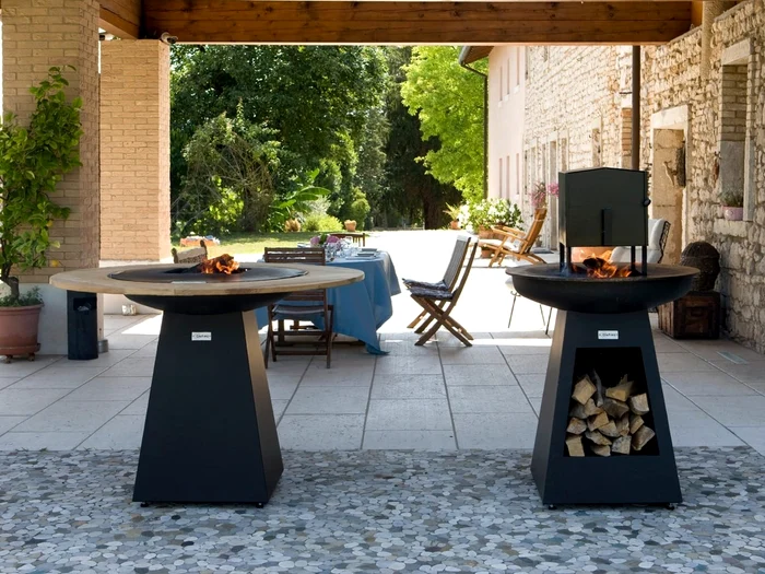 Grătare cu plită pe lemne în stil teppanyaki pentru o experiență BBQ completă Sursă Bucătării exteri