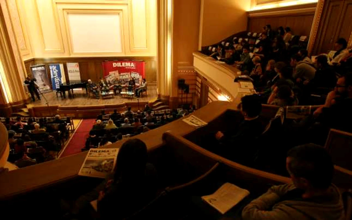 Aula de la BCU a fost plină la dezbaterea „Dilema veche“
