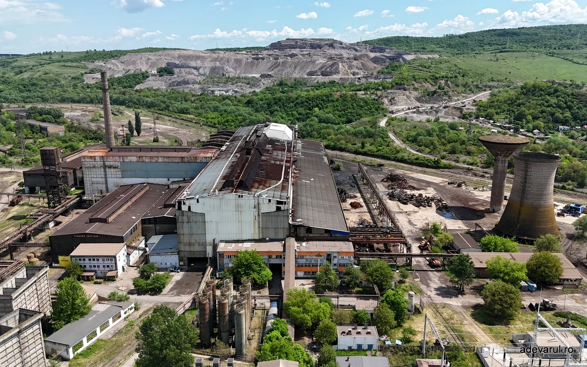 Fostul combinat siderurgic Hunedoara.