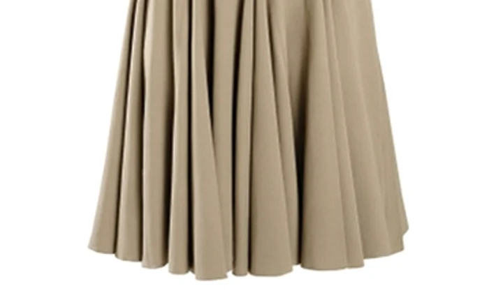 0000696 rochie clos interviu 500 jpeg