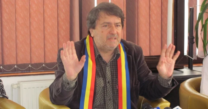 Stănchescu spune că va protest şi în următoarele zile FOTO Arhivă