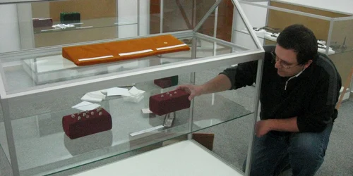 Expoziţia este rezultatul unui parteneriat încheiat între muzeul sucevean şi Muzeul Naţional Brukenthal. Foto arhivă