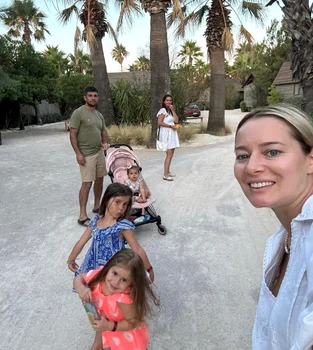 Laura Cosoi (41 ani) este foarte conștiincioasă