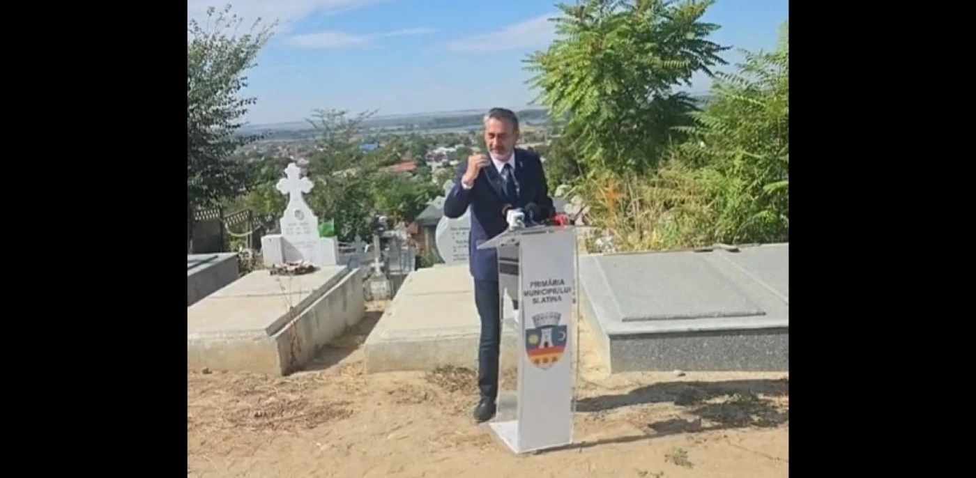 Mario de Mezzo, conferinţă printre cruci şi morminte.