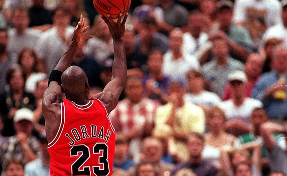 Michael Jordan (4) jpg