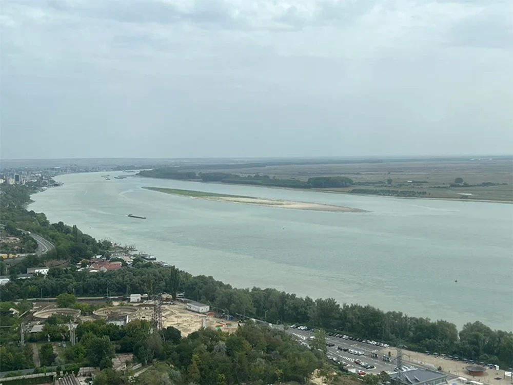 Insula a apărut pentru prima dată la seceta din 2003