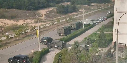 Forțele ruse se retrag din Energodar, cu camionele pline de „televizoare, frigidere, mobilă și electrocasnice” foto telegram Energoatom