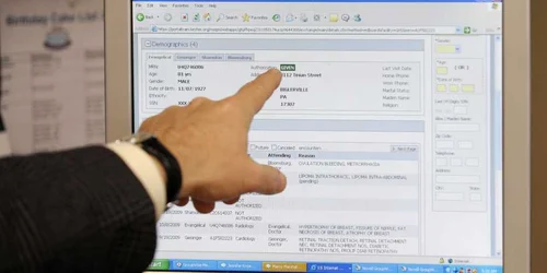 Majoritatea erorilor de scriere se fac atunci când asistenţii citesc reţeta oferită de doctor şi o trec în calculator