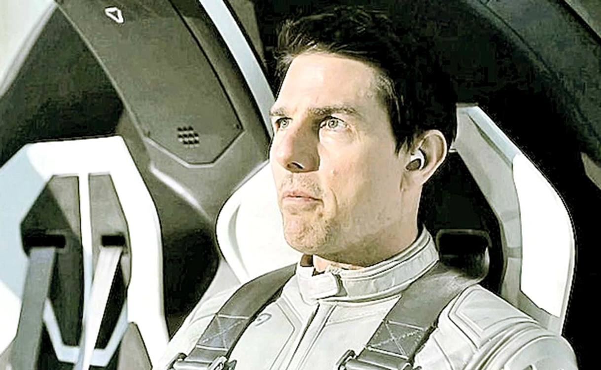 Tom Cruise va deveni primul actor din istoria omenirii care va filma în spaţiu