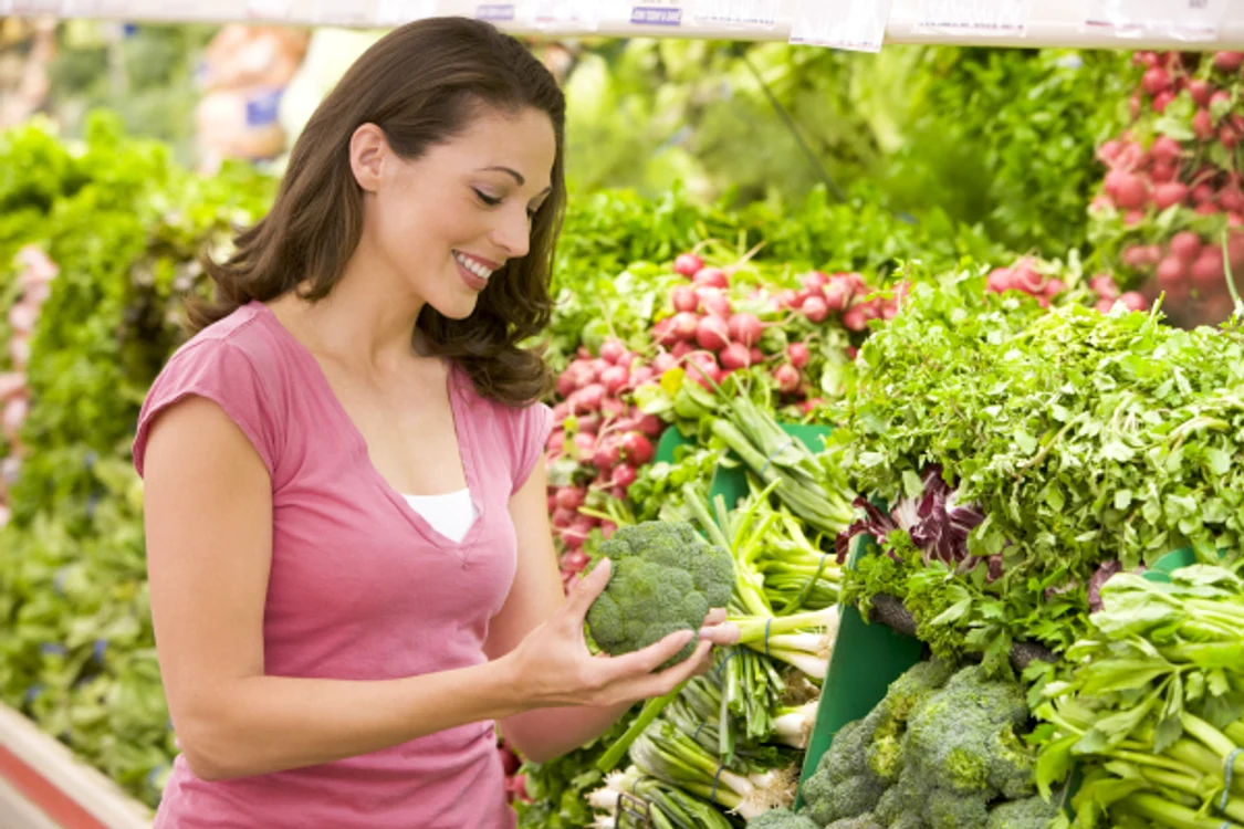 Broccoli se numără printre legumele indicate în prevenirea cancerului.www.clicksanatate.ro