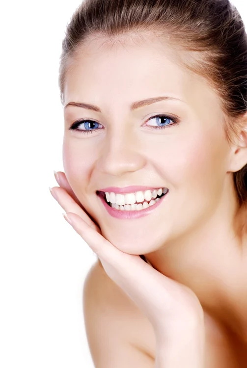 
    Pentru un machiaj perfect nu ai nevoie întotdeauna de produse cosmetice scumpe  