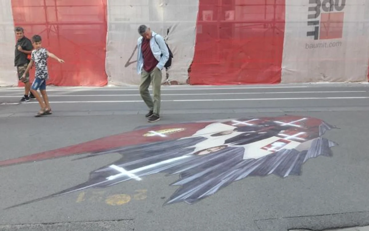 Au vandalizat lucrarea artistului turc Ahmet Ogut 